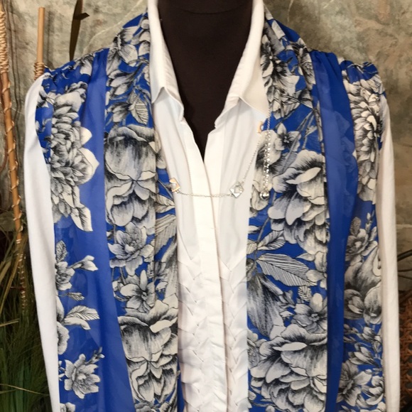 Susan Graver 🌹 stunning vest wrap cover up - Picture 9 of 10